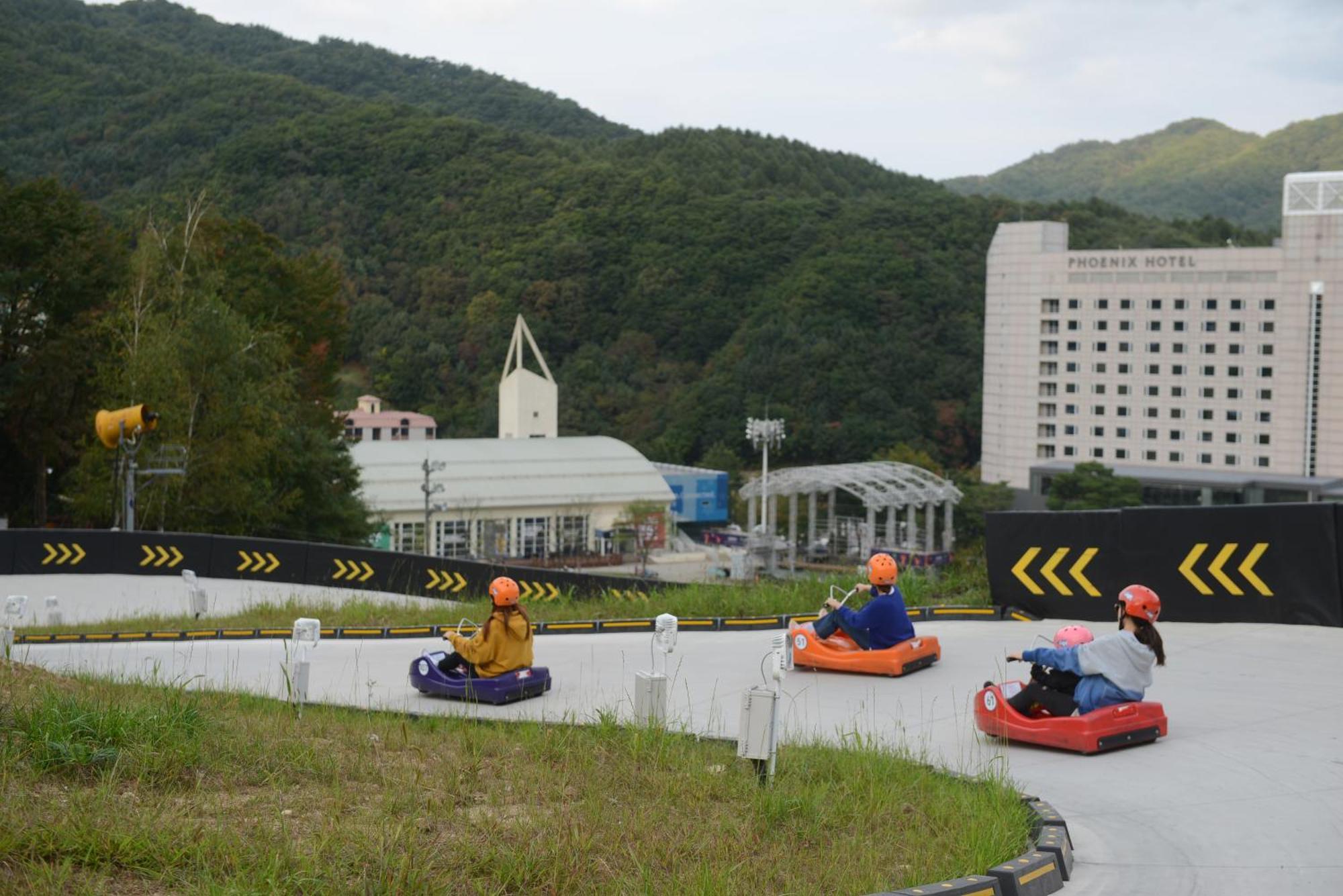 Phoenix Hotel Pyeongchang Exterior photo